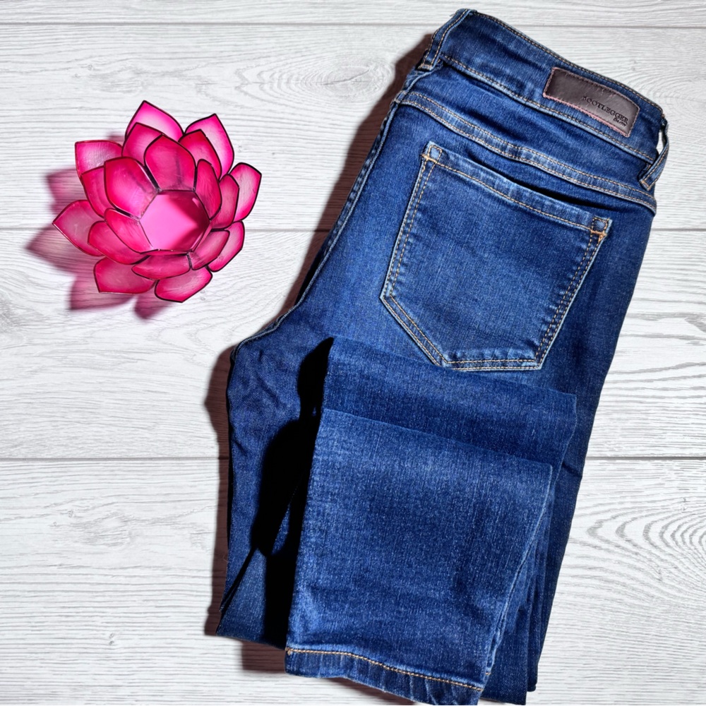 Bootlegger Skinny Jeans - Size 24 - Length 31”